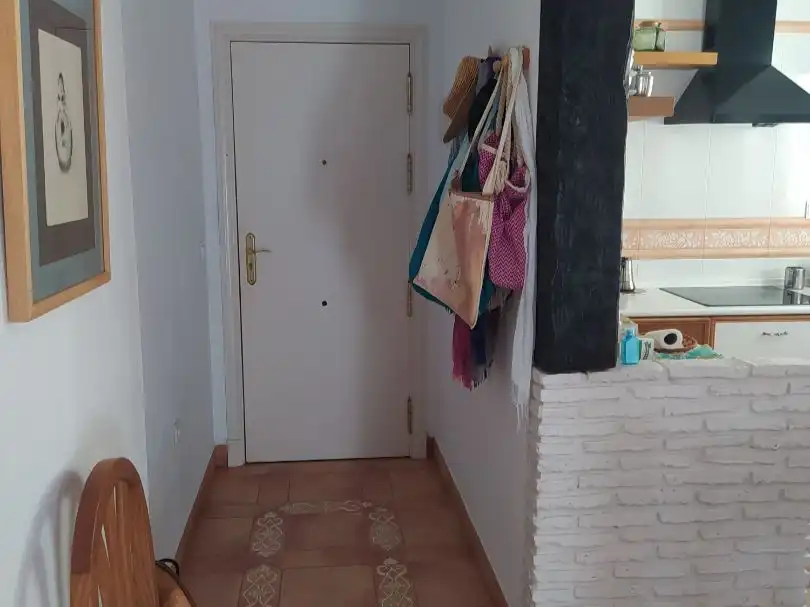Wohnung zur Miete in Rota mit Klimaanlage, Heizung und Möbliert