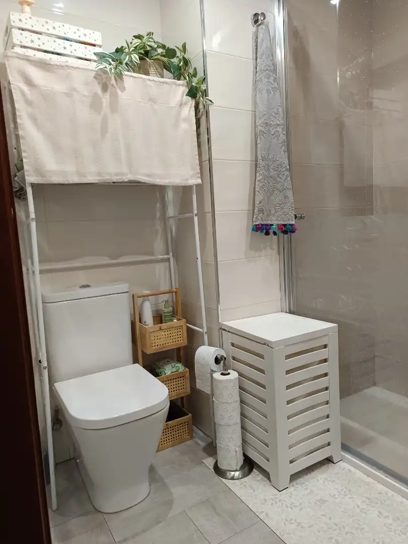 Piso en venta en Avenida Fernández Balsera, 32, Centro Baño de Piso en venta en Avilés con Calefacción, Parquet y Trastero