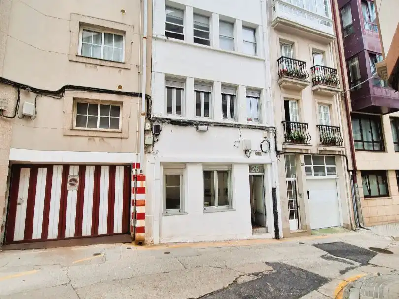 Piso en venta en Rúa Atocha Alta, 26, Monte Alto - Zalaeta - Atocha Vista exterior de Piso en venta en A Coruña Capital con Jardín privado, Terraza y Amueblado