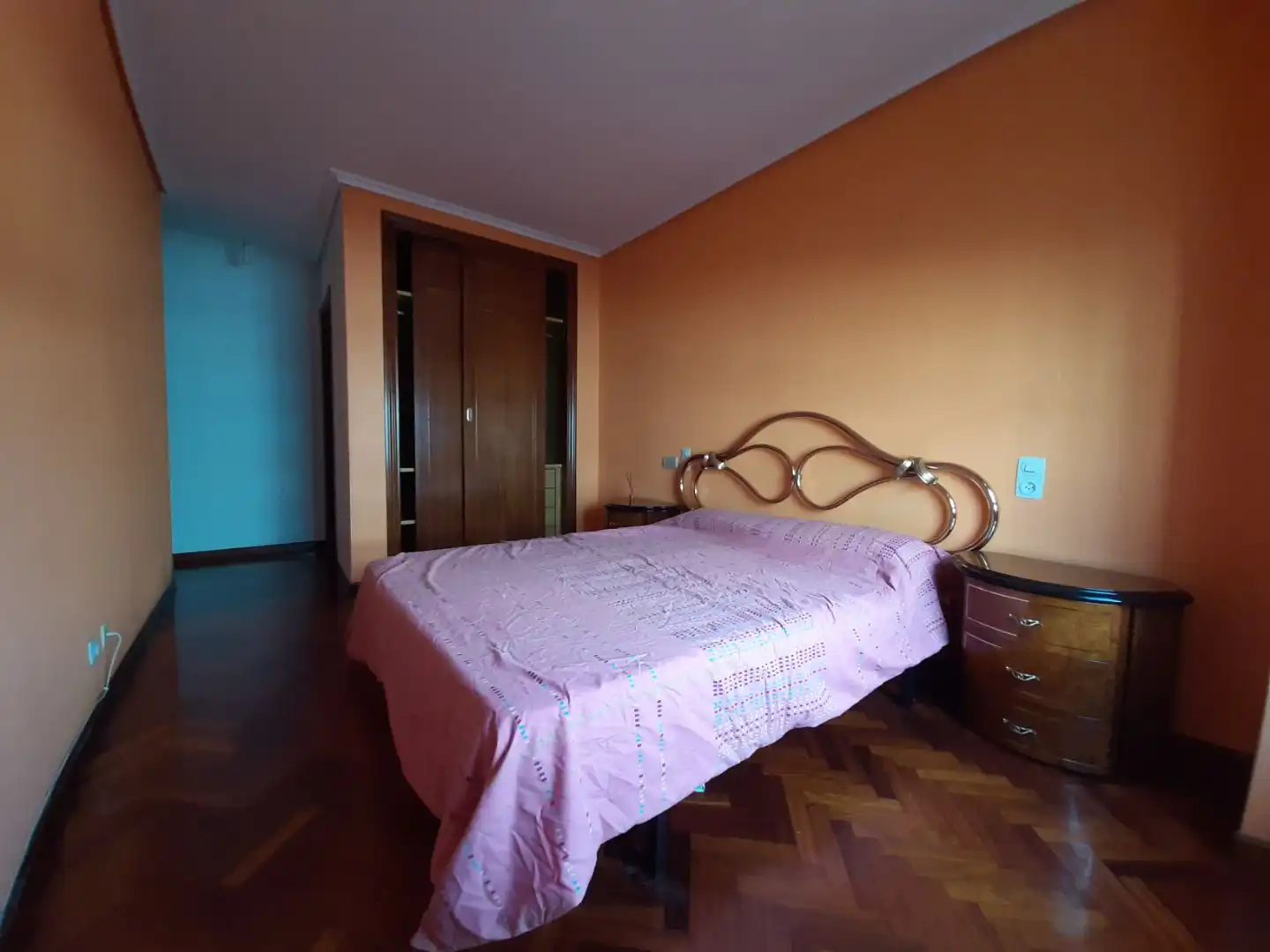 Piso de alquiler en Calle Doctor Joaquín Cotarelo, 2, Someso - Matogrande Habitación de Piso de alquiler en A Coruña Capital con Calefacción, Parquet y Trastero