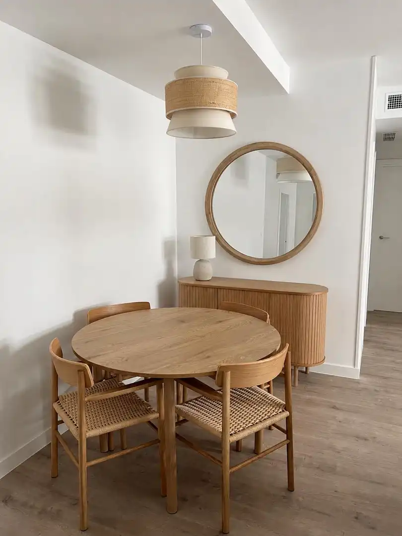Piso de alquiler en Calle Escrit Ang Lopez de Ayala, 13e, Poniente-Sur Comedor de Piso de alquiler en Córdoba Capital con Aire acondicionado, Terraza y Piscina