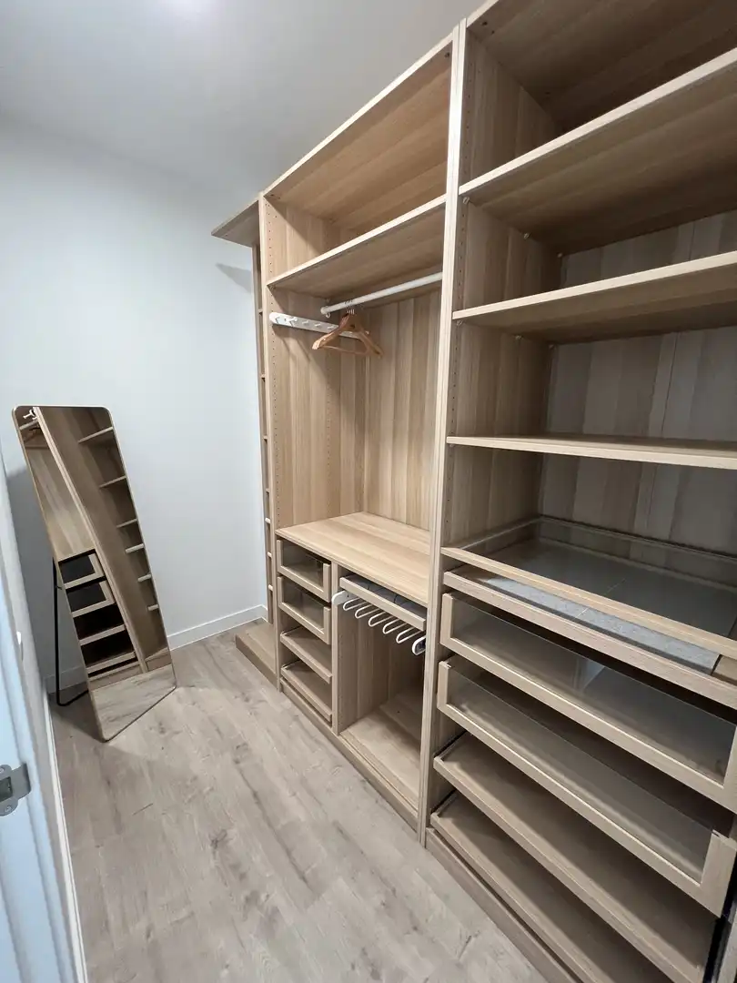 Piso de alquiler en Calle Escrit Ang Lopez de Ayala, 13e, Poniente-Sur Habitación de Piso de alquiler en Córdoba Capital con Aire acondicionado, Terraza y Piscina