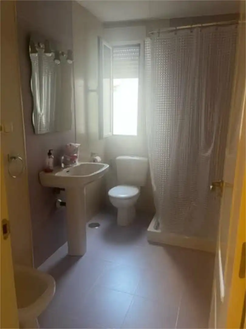 Wohnung zum Verkauf in Magán Badezimmer von Wohnung zum Verkauf in Magán mit Heizung, Terrasse und Möbliert