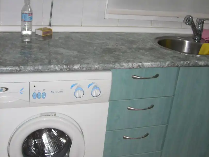 Apartments for rent in Calle Siete de Mayo, 11, Ciudad Jardín - Zoco Kitchen of Apartments for rent in Córdoba Capital with Air Conditioner