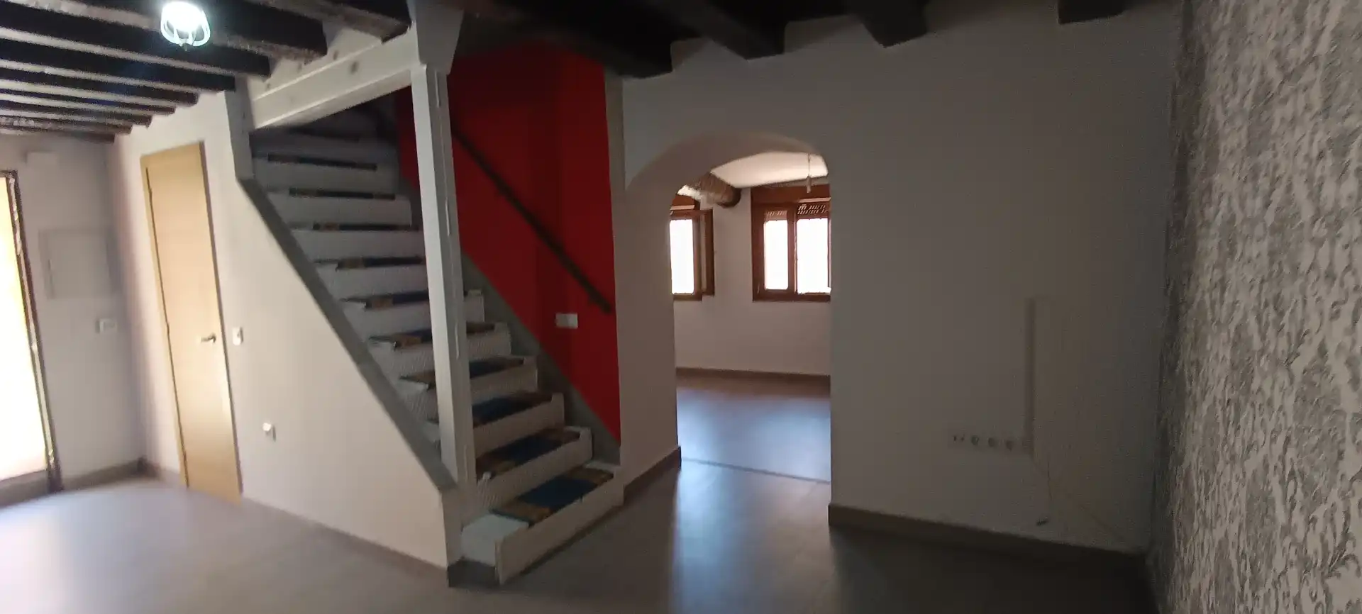 Casa adosada en venda en Arcas del Villar amb Moblat