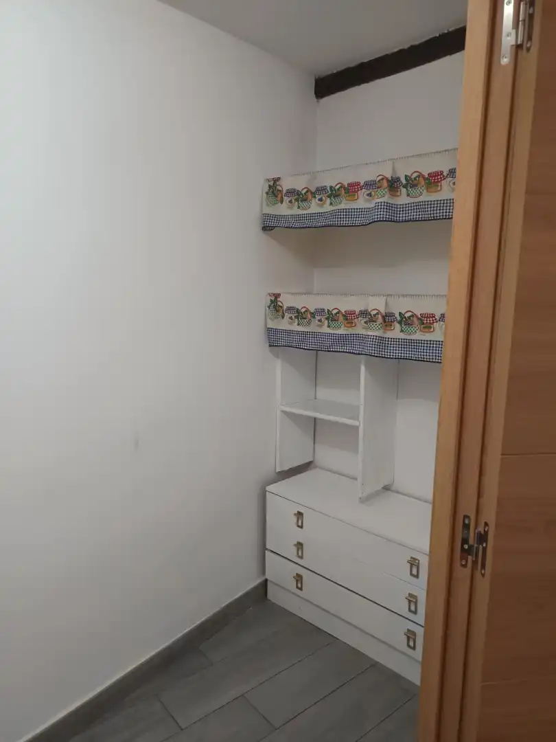 Dormitori de Casa adosada en venda en Arcas del Villar amb Moblat