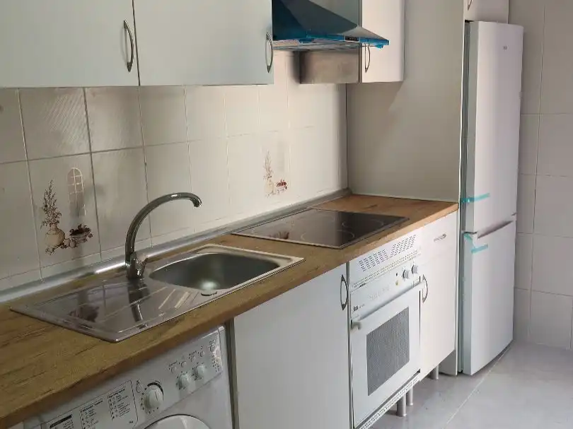 Kitchen of Flat for rent in Tomelloso  with Air Conditioner, Terrace and Furnished