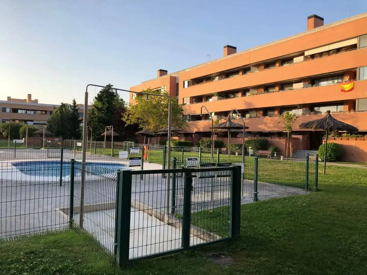Wohnung zum Verkauf in Calle Tramontana, 28, Prado de Somoaguas Schwimmbecken von Wohnung zum Verkauf in Pozuelo de Alarcón mit Klimaanlage, Heizung und Parkett