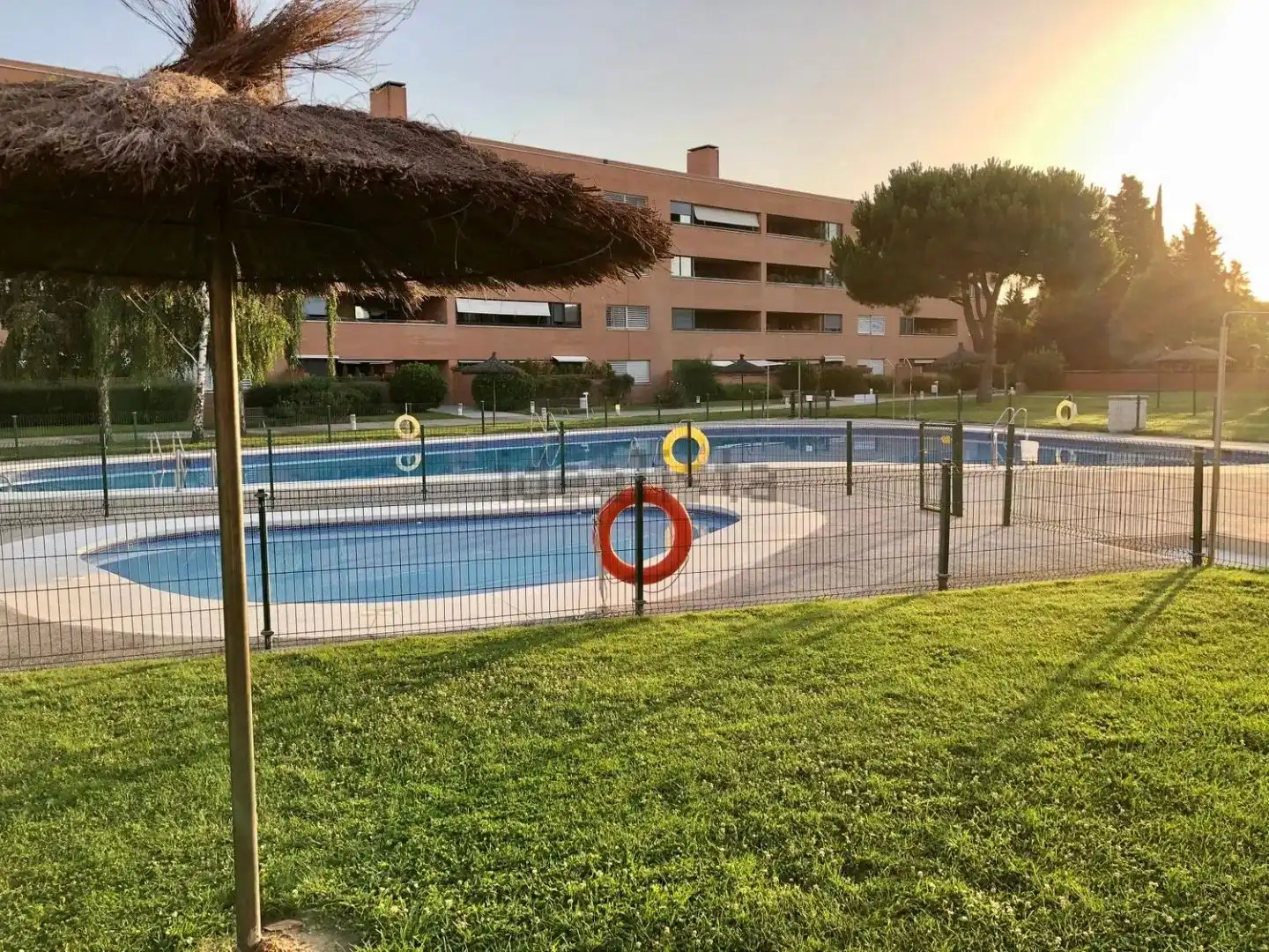 Wohnung zum Verkauf in Calle Tramontana, 28, Prado de Somoaguas Schwimmbecken von Wohnung zum Verkauf in Pozuelo de Alarcón mit Klimaanlage, Heizung und Parkett