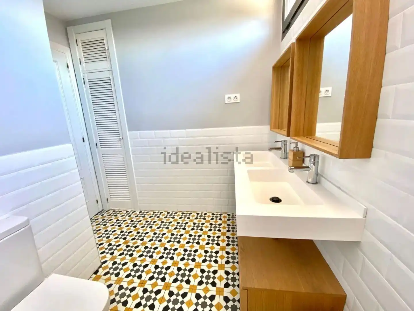 Wohnung zum Verkauf in Calle Tramontana, 28, Prado de Somoaguas Badezimmer von Wohnung zum Verkauf in Pozuelo de Alarcón mit Klimaanlage, Heizung und Parkett