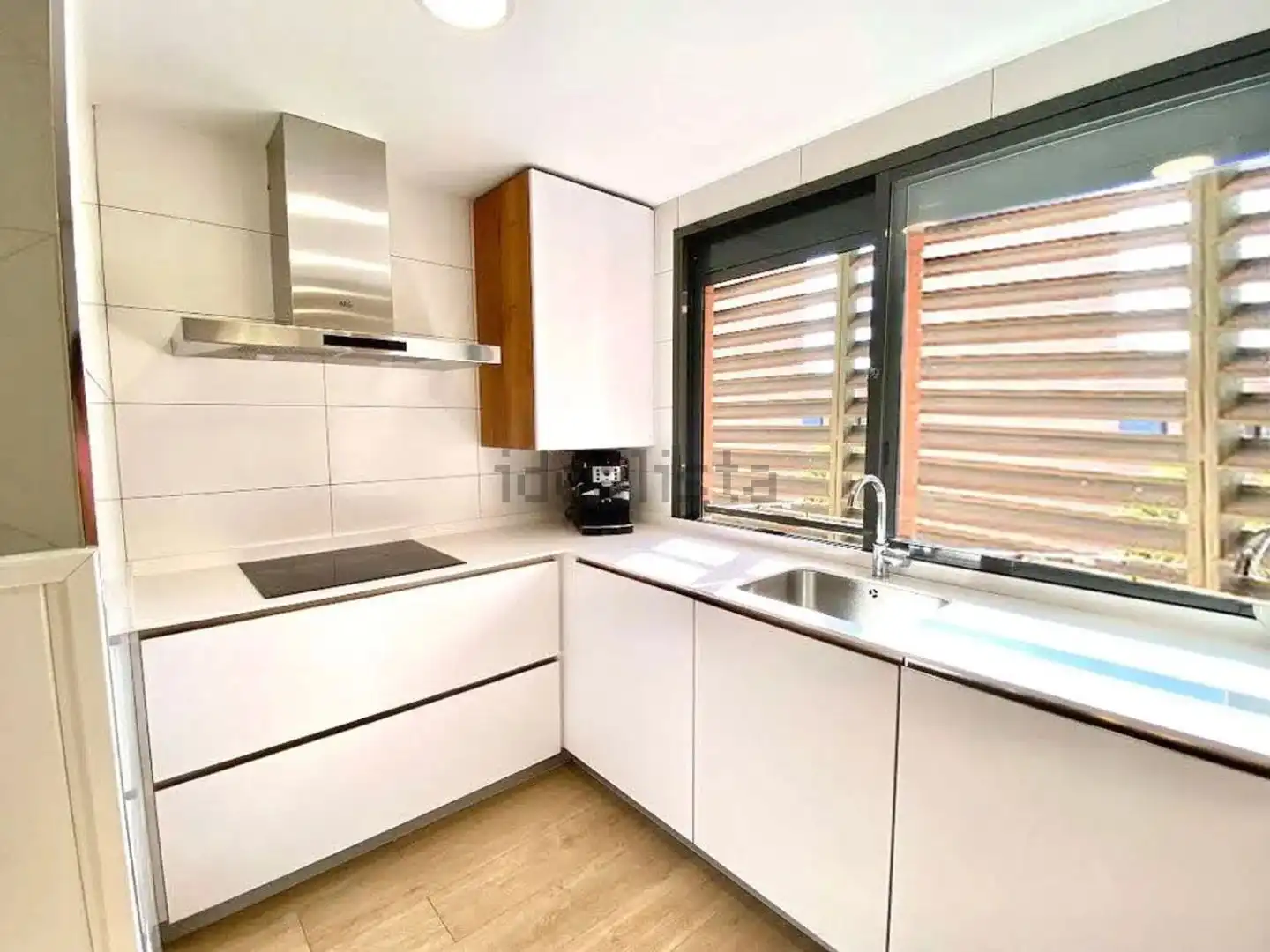 Wohnung zum Verkauf in Calle Tramontana, 28, Prado de Somoaguas Küche von Wohnung zum Verkauf in Pozuelo de Alarcón mit Klimaanlage, Heizung und Parkett