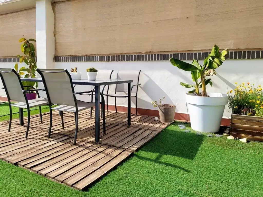 Terrasse von Dachboden zur Miete in San Vicente del Raspeig / Sant Vicent del Raspeig mit Klimaanlage, Privatgarten und Parkett