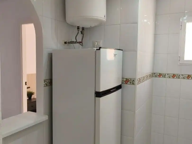 Piso en venta en Calle la Loma, 34, Antonio Machado Cocina de Piso en venta en Torrevieja con Aire acondicionado, Piscina y Balcón