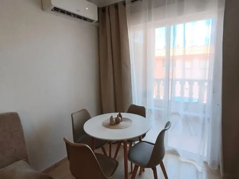 Piso en venta en Calle la Loma, 34, Antonio Machado Comedor de Piso en venta en Torrevieja con Aire acondicionado, Piscina y Balcón