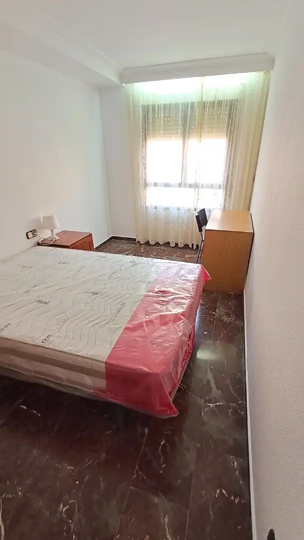 Piso de alquiler en Plaza Andalucía, 3, Santiago Habitación de Piso de alquiler en Huesca con Calefacción, Terraza y Amueblado