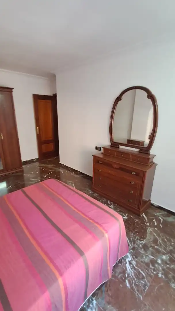 Piso de alquiler en Plaza Andalucía, 3, Santiago Habitación de Piso de alquiler en Huesca con Calefacción, Terraza y Amueblado