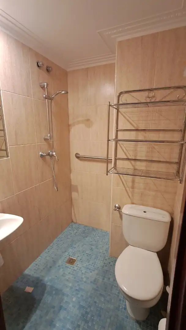 Piso de alquiler en Plaza Andalucía, 3, Santiago Baño de Piso de alquiler en Huesca con Calefacción, Terraza y Amueblado