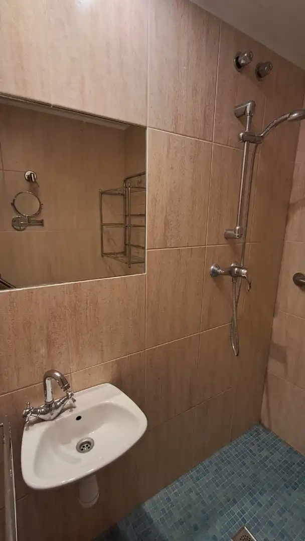 Piso de alquiler en Plaza Andalucía, 3, Santiago Baño de Piso de alquiler en Huesca con Calefacción, Terraza y Amueblado