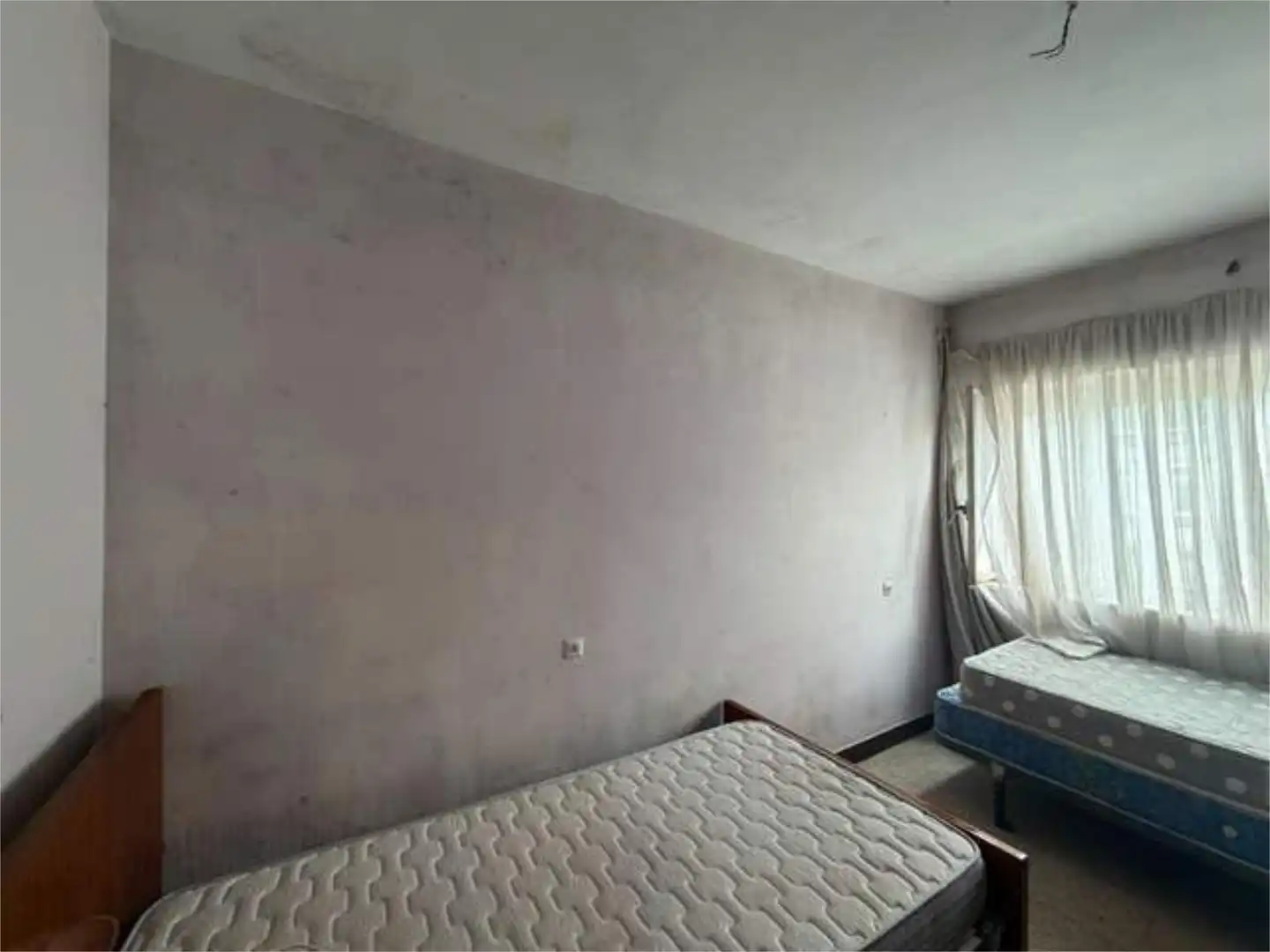 Flat for sale in San Roque - As Fontiñas Bedroom of Flat for sale in Lugo with Furnished