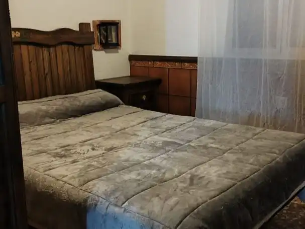 Casa o chalet de alquiler en Calle de la Encina, 1, Santa Maria de Trassierra Habitación de Casa o chalet de alquiler en Córdoba con Aire acondicionado, Calefacción y Jardín privado