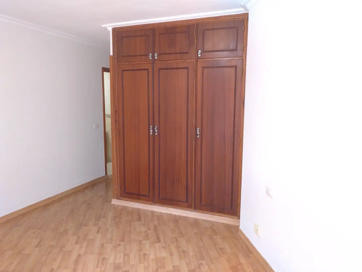 Pis de lloguer a Calle Tome Cano, 2, La Salle - Cuatro Torres
