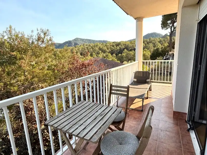 Terraza de Casa o chalet para compartir en Cervelló con Calefacción, Jardín privado y Parquet