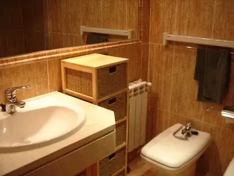 Wohnung zur Miete in Calle de Sodio, 21, Legazpi Badezimmer von Wohnung zur Miete in Madrid Capital mit Klimaanlage und Schwimmbad