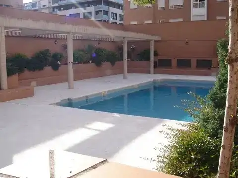 Wohnung zur Miete in Calle de Sodio, 21, Legazpi Schwimmbecken von Wohnung zur Miete in Madrid Capital mit Klimaanlage und Schwimmbad