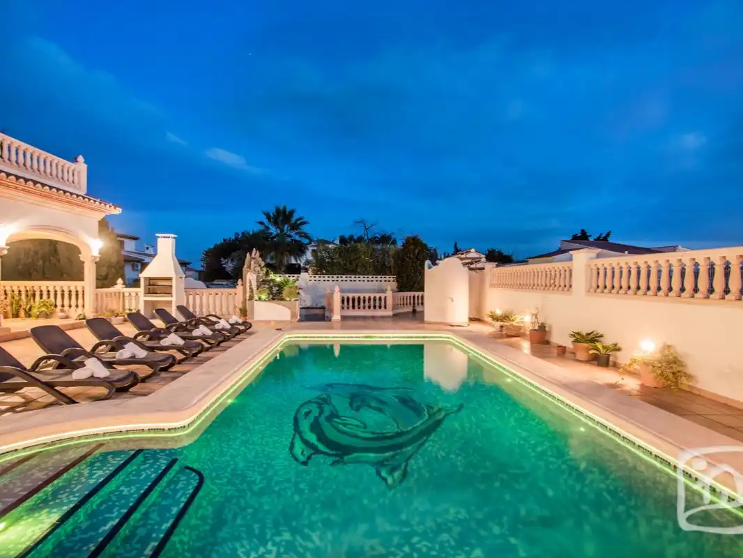Casa o chalet de alquiler en Urbanización Gran Sol, Carrió - La Merced - Los Pinos Piscina de Casa o chalet de alquiler en Calpe / Calp con Aire acondicionado, Calefacción y Jardín privado