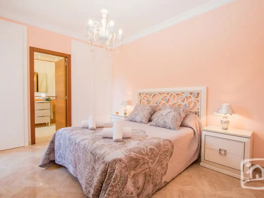 Casa o chalet de alquiler en Urbanización Gran Sol, Carrió - La Merced - Los Pinos Habitación de Casa o chalet de alquiler en Calpe / Calp con Aire acondicionado, Calefacción y Jardín privado