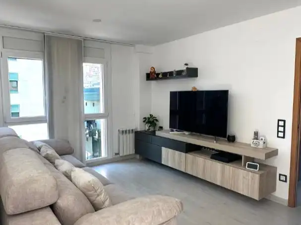 Wohnung zum Verkauf in Carrer de L'ancianitat, 92, Nord-oest Wohnzimmer von Wohnung zum Verkauf in Terrassa mit Klimaanlage und Balkon