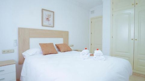 Apartamento de alquiler en Arabial, 125, Rosaleda - Juventud, Granada Capital - imagen 5 Foto 5 de Apartamento de alquiler en Arabial, 125, Rosaleda - Juventud, Granada Capital