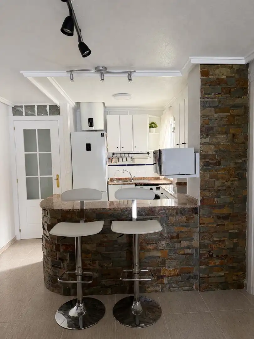 Ático en venta en Calle Pola de Siero, 15b, Playa de los Locos Cocina de Ático en venta en Torrevieja con Aire acondicionado y Terraza