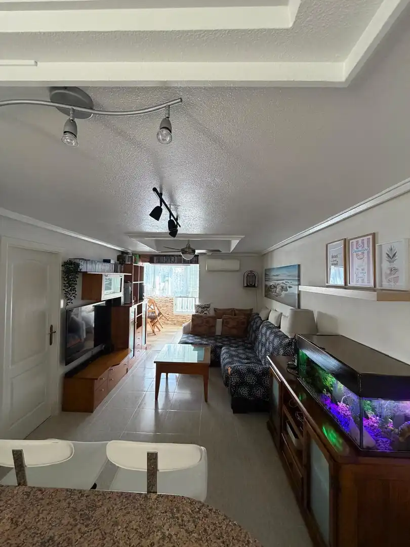 Ático en venta en Calle Pola de Siero, 15b, Playa de los Locos Sala de estar de Ático en venta en Torrevieja con Aire acondicionado y Terraza