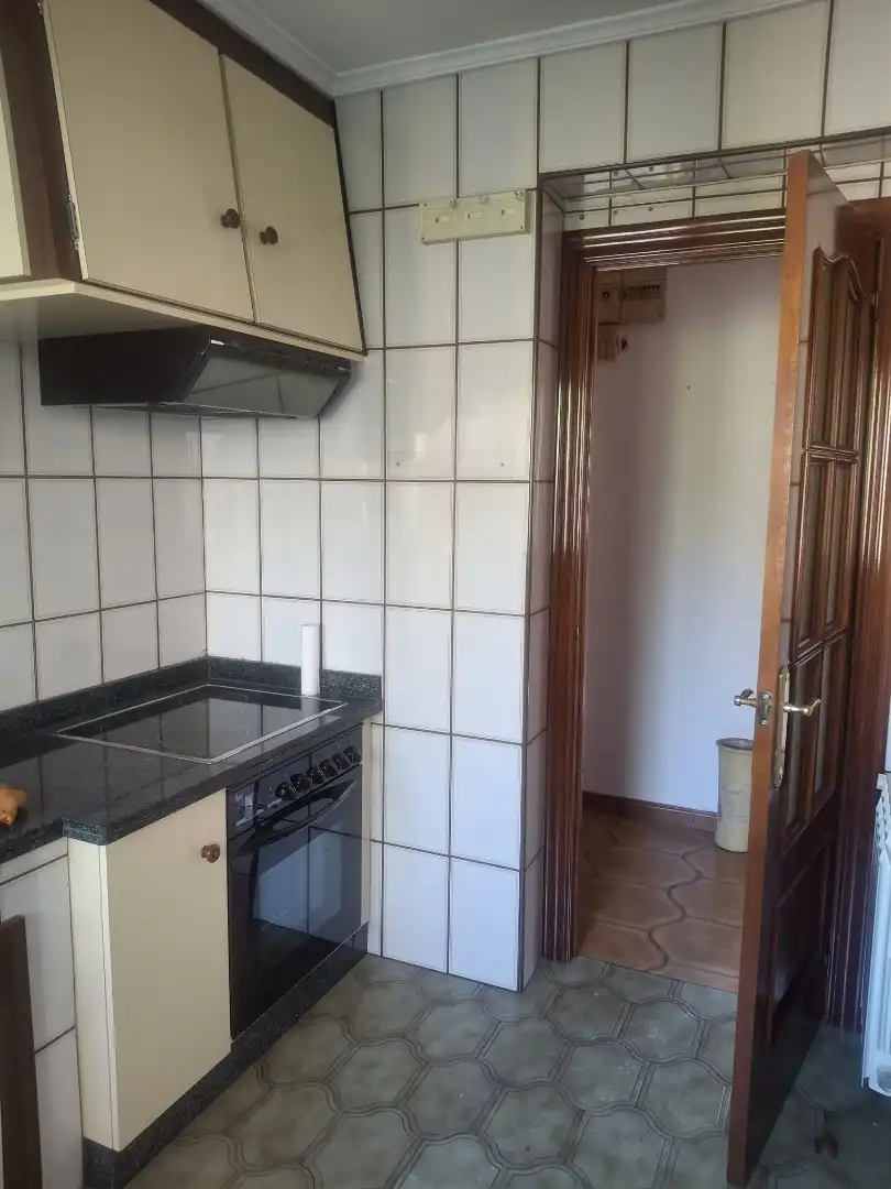 Cocina de Piso de alquiler en Aller