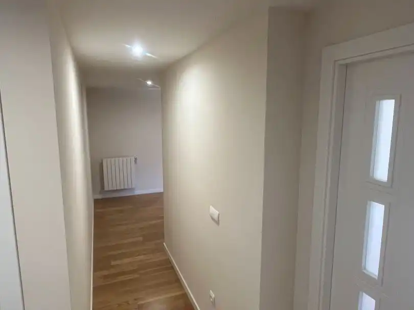 Flat for rent in Calle de los Procuradores del Común, 6, Sector Plaza de Toros Flat for rent in Segovia with Heating, Private garden and Parquet flooring