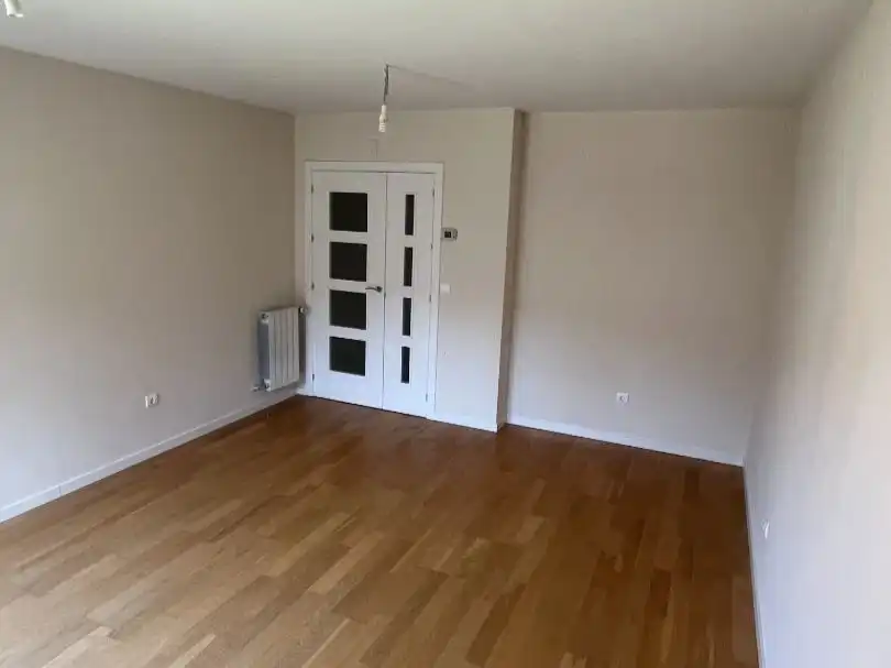 Flat for rent in Calle de los Procuradores del Común, 6, Sector Plaza de Toros Flat for rent in Segovia with Heating, Private garden and Parquet flooring