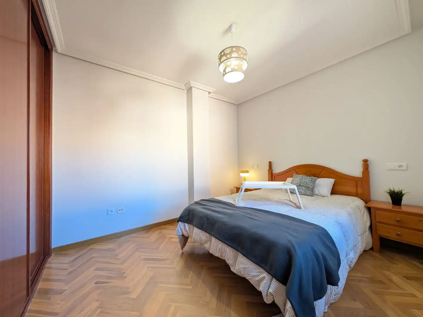 Flat for rent in Calle Guzmán de Alfarache, 5, Barrio Blanco Bedroom of Flat for rent in Salamanca with Heating, Parquet flooring and Furnished