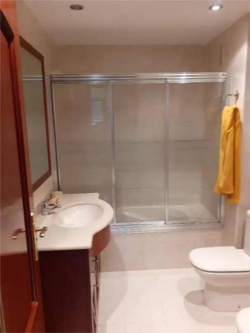 Apartments for sale in Cascajos - Piqueras Bathroom of Apartments for sale in Logroño