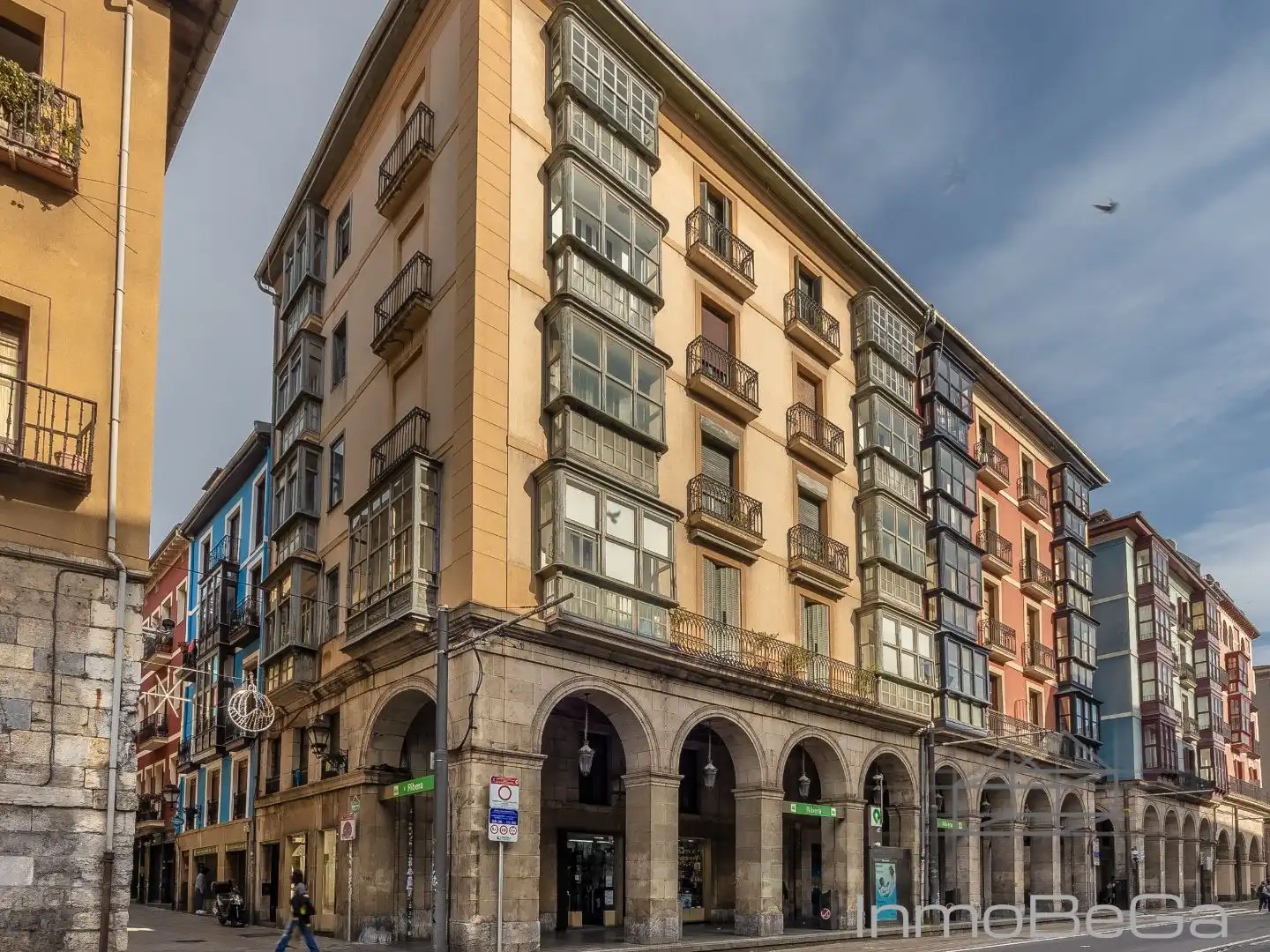 Piso en venta en Calle Belosticalle, 1, Casco Viejo Vista exterior de Piso en venta en Bilbao con Balcón