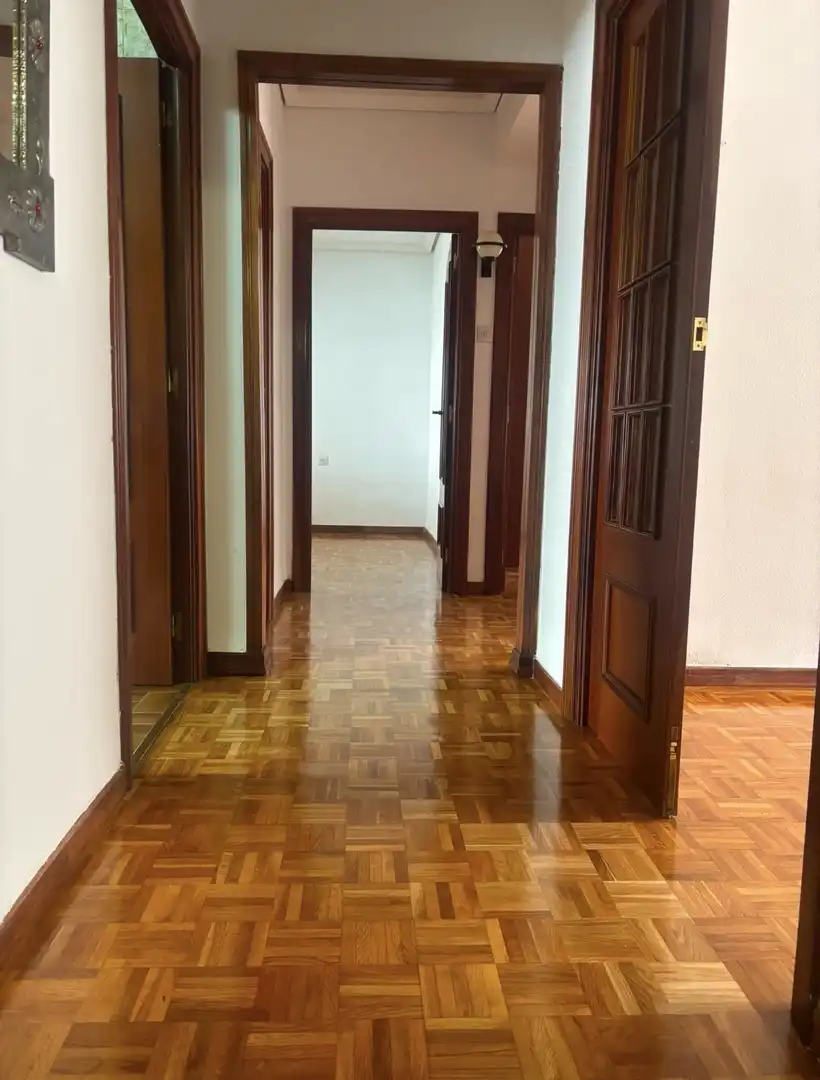 Flat for sale in Calle Florian Docampo, 12, San Lázaro Flat for sale in Zamora Capital with Heating, Parquet flooring and Terrace