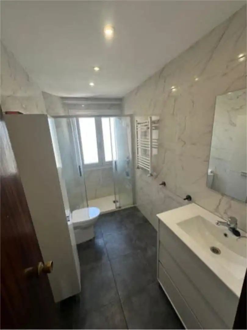 Badezimmer von Wohnungen zur Miete in Aranda de Duero mit Terrasse
