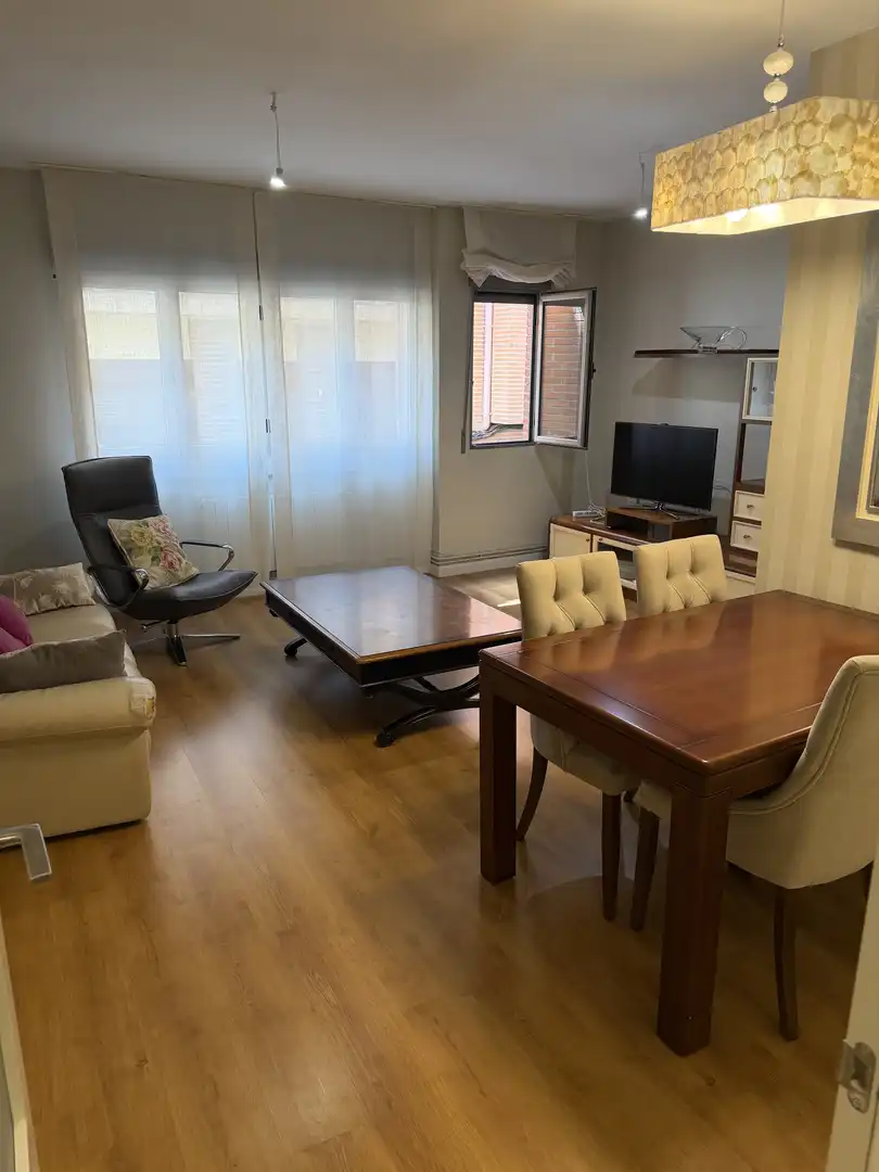 Sala d'estar de Pis en venda en Albacete amb Aire condicionat, Calefacció i Parquet