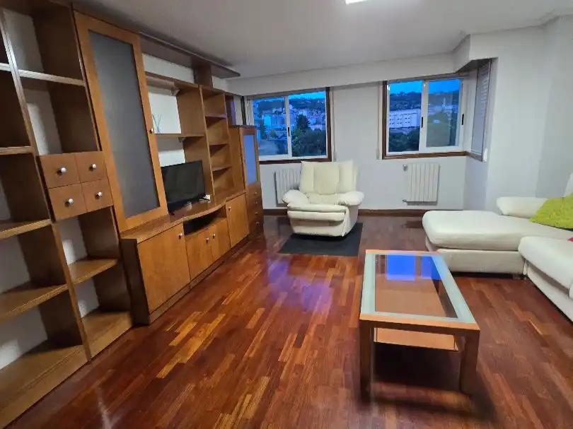 Room in Rúa Nosa Señora da Saínza, 58, Posío Room in Rúa Nosa Señora da Saínza, 58, Posío