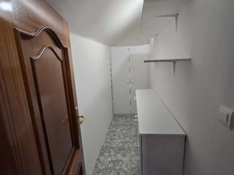 Room in Rúa Nosa Señora da Saínza, 58, Posío Room in Rúa Nosa Señora da Saínza, 58, Posío
