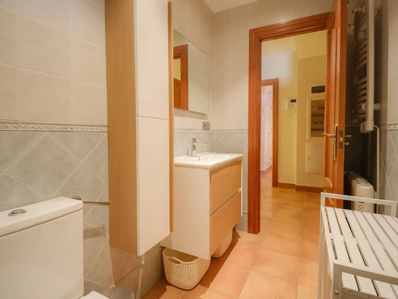Piso de alquiler en Calle Lindero, 2, La Zubia Ciudad Baño de Piso de alquiler en La Zubia con Aire acondicionado, Calefacción y Jardín privado