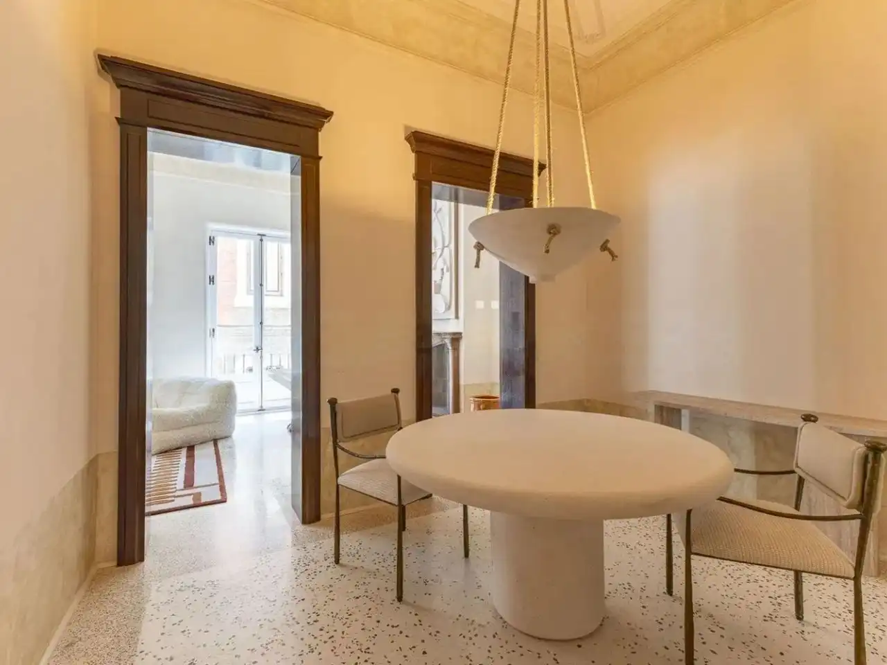 Flat for sale in Corredera Baja de San Pablo, 37, Universidad - Malasaña Dining room of Flat for sale in Madrid Capital with Air Conditioner, Terrace and Balcony