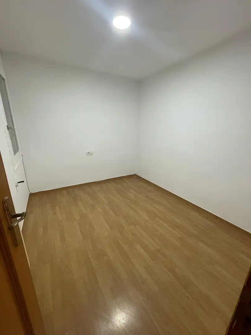 Wohnung zur Miete in La Sénia mit Balkon