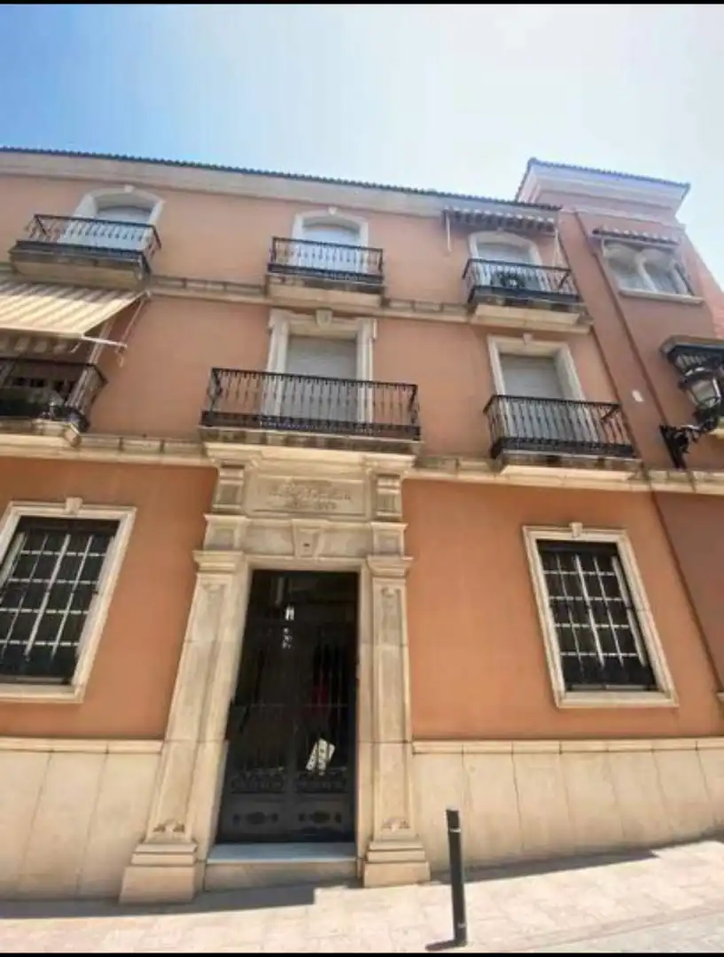 Flat for rent in Calle Almaraz, 7, Cabra Exterior view of Flat for rent in Cabra with Air Conditioner, Heating and Terrace