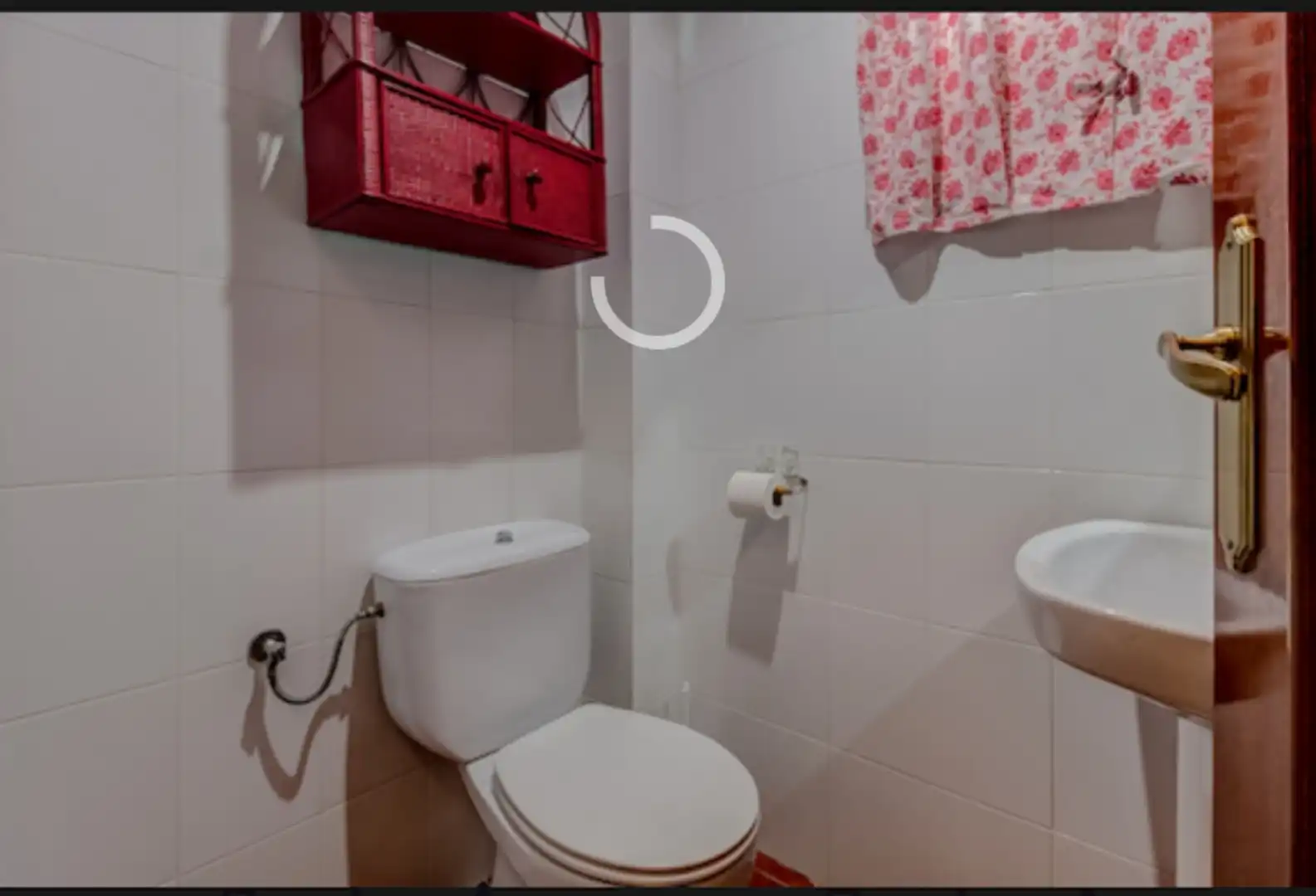 Flat for rent in Calle Almaraz, 7, Cabra Bathroom of Flat for rent in Cabra with Air Conditioner, Heating and Terrace